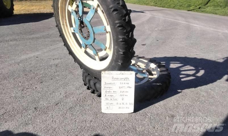 BKT 9.5R44 Opony, koła i felgi