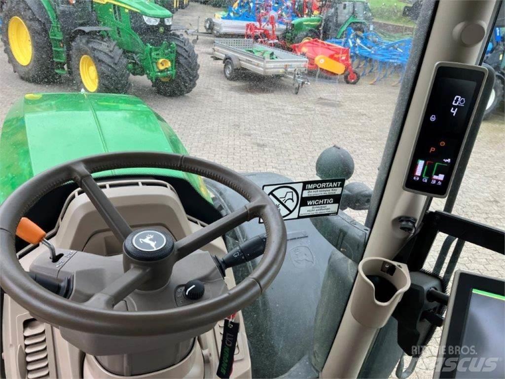 John Deere 6R 215 Ciągniki rolnicze
