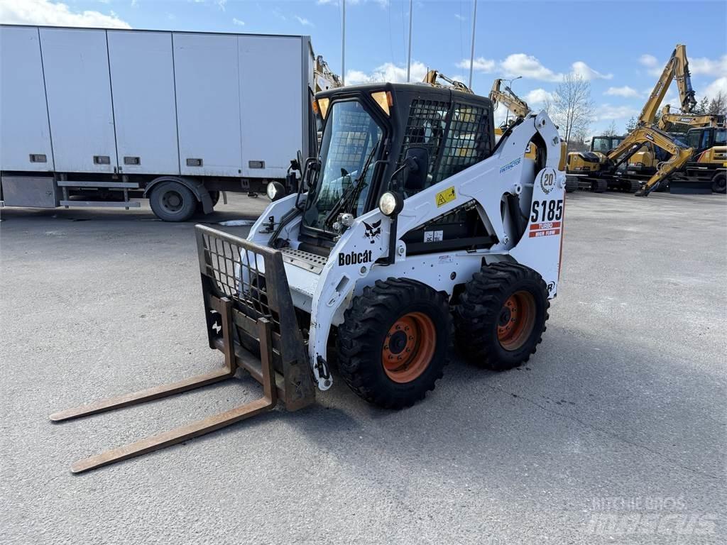 Bobcat S185 Ładowarki burtowe