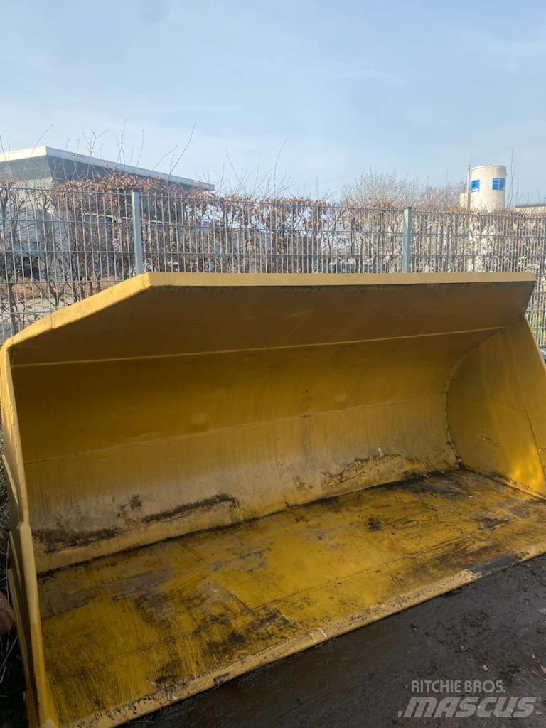 CAT 972 Łyżki do ładowarek
