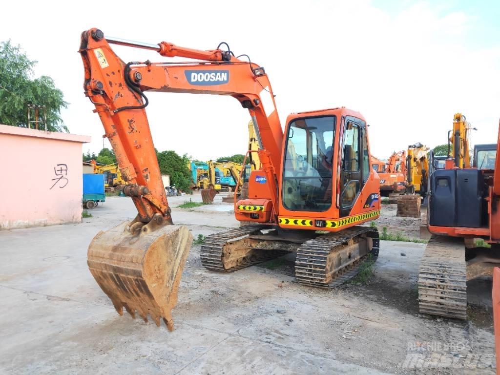 Doosan DH80GOLD Koparki gąsienicowe