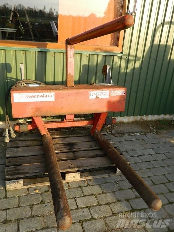 Kverneland UN7700 Ładowarki rolnicze