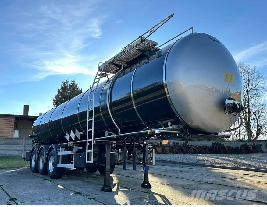 LAG 0-3-39T Naczepy cysterna