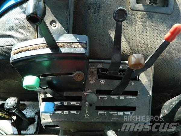 Ford 8210 Ciągniki rolnicze