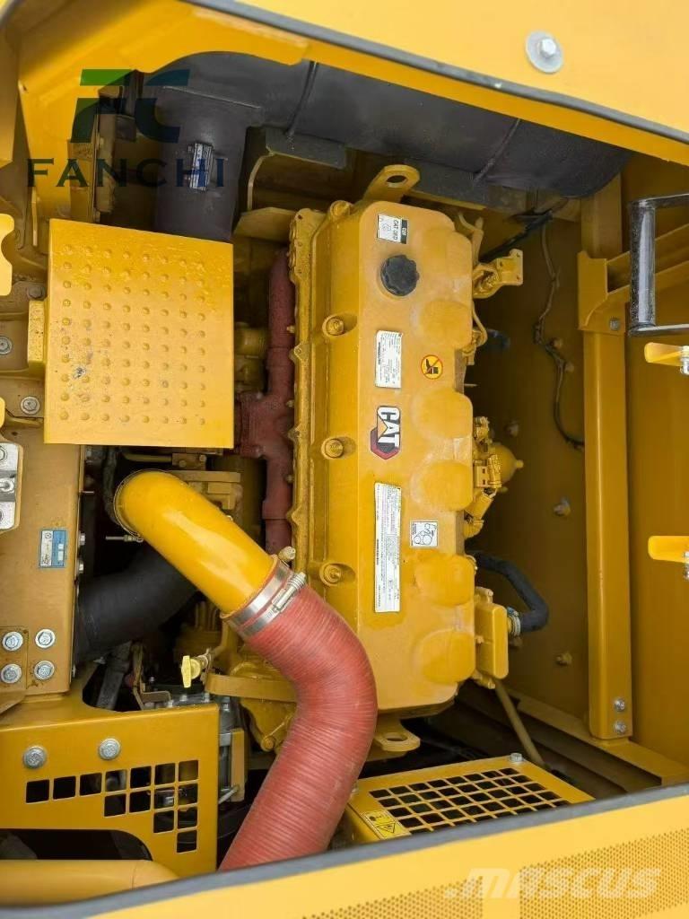 CAT 349 Koparki gąsienicowe