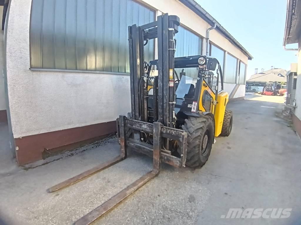Bomaq B50 MP 4WD Wózki Diesla