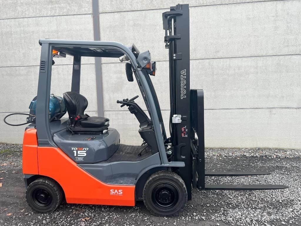 Toyota 02-8FGF15 Wózki LPG