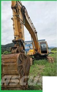 Hyundai Robex 300 LC Koparki gąsienicowe