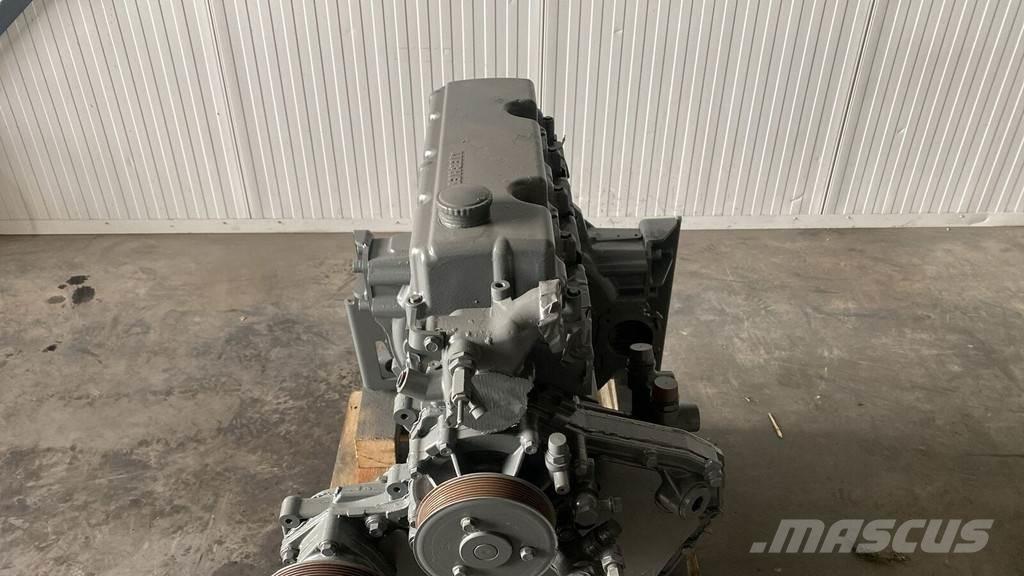 Liebherr D834 A7 Silniki