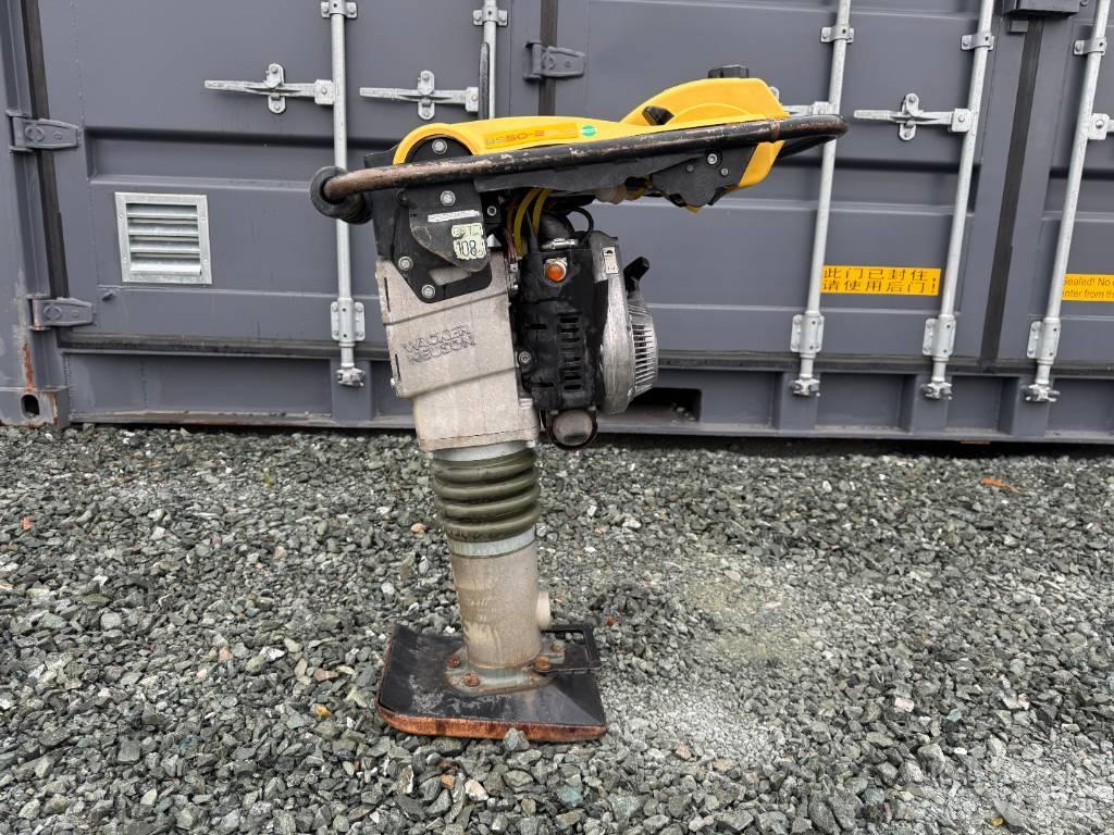Wacker Neuson BS50-2 Ubijaki