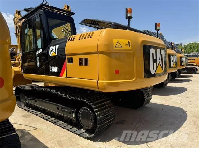 CAT 320 D Koparki gąsienicowe