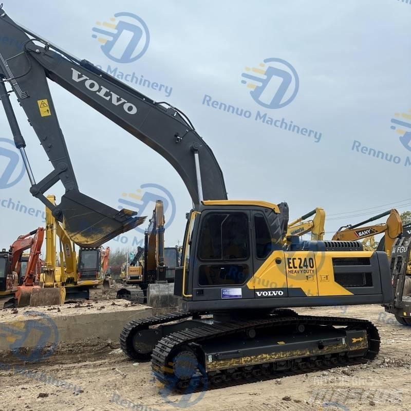 Volvo EC 240 D Koparki gąsienicowe