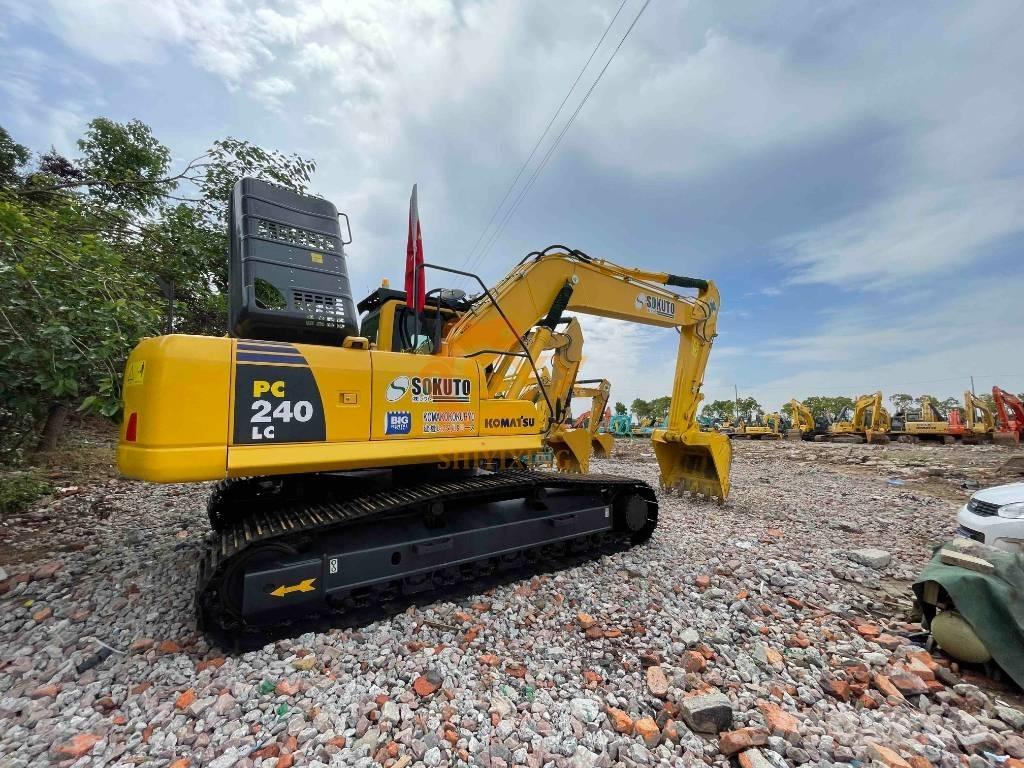 Komatsu PC 240-8 Koparki gąsienicowe