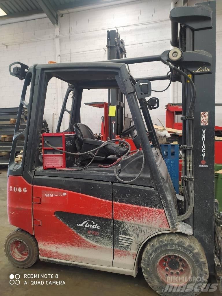 Linde E30/600 Wózki elektryczne