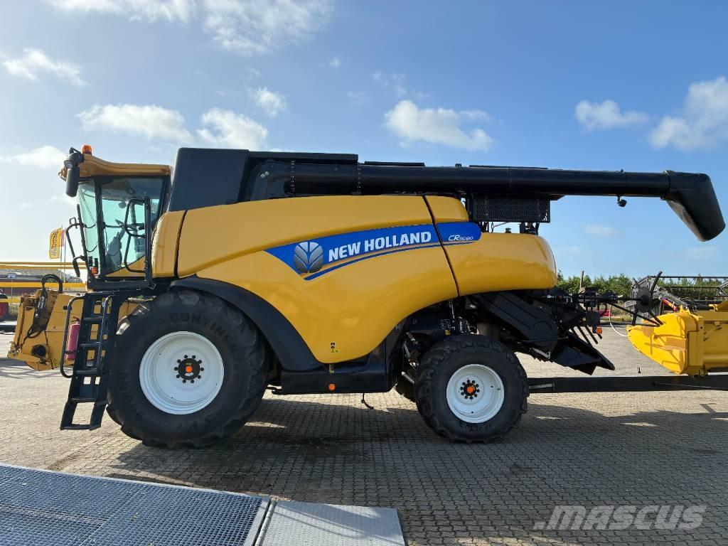 New Holland CR 9080 Kombajny zbożowe