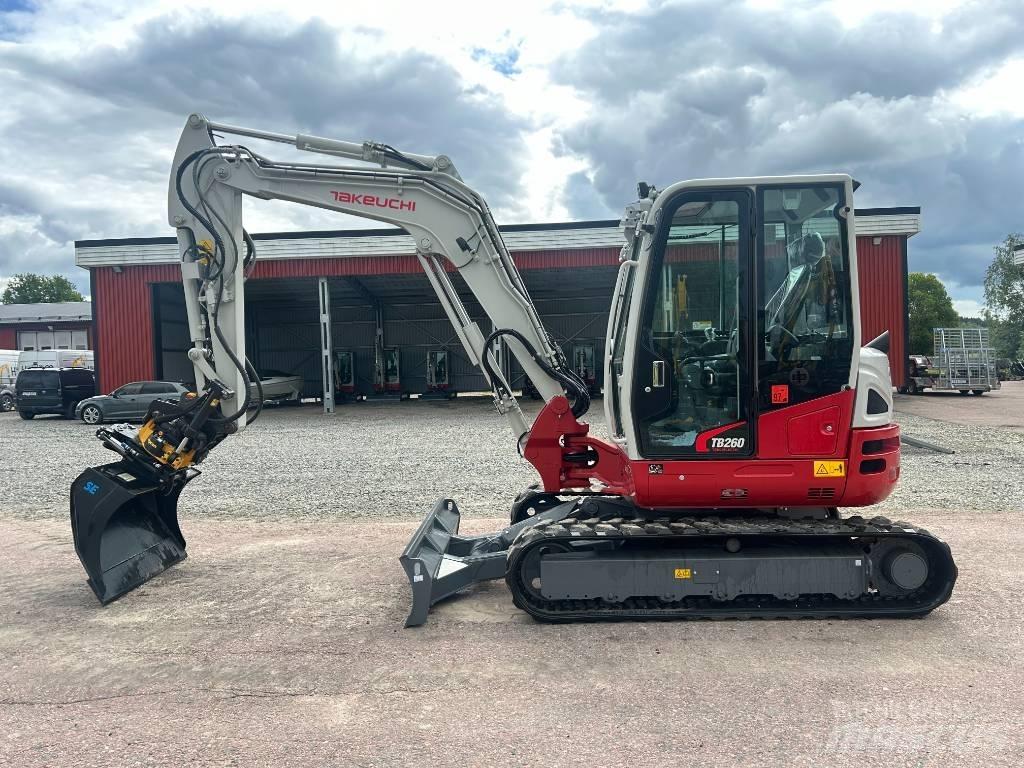 Takeuchi TB260 Minikoparki