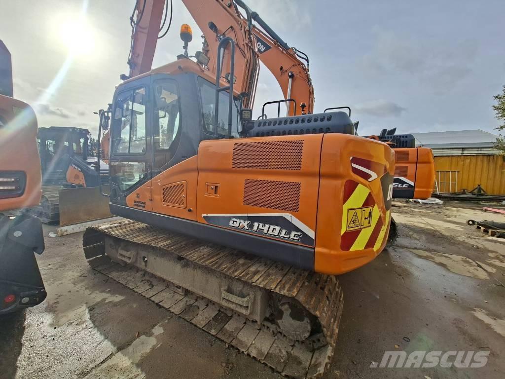 Doosan DX 140 LC Koparki gąsienicowe