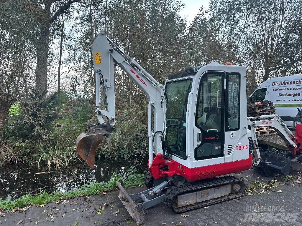 Takeuchi TB 016 Minikoparki