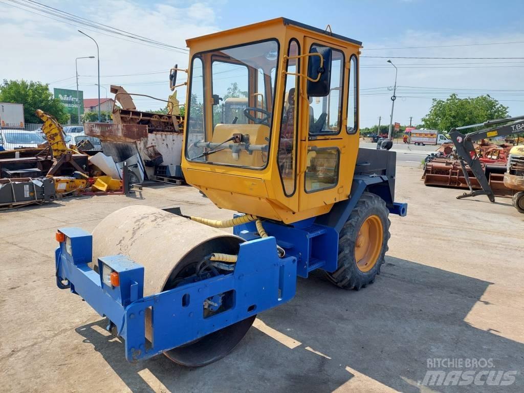 Hamm 2210SD Walce jednobębnowe