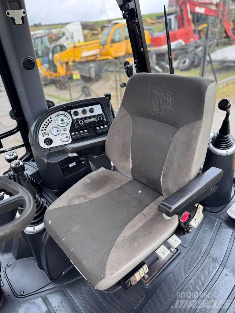 JCB 3 CX Super Koparko-ładowarki