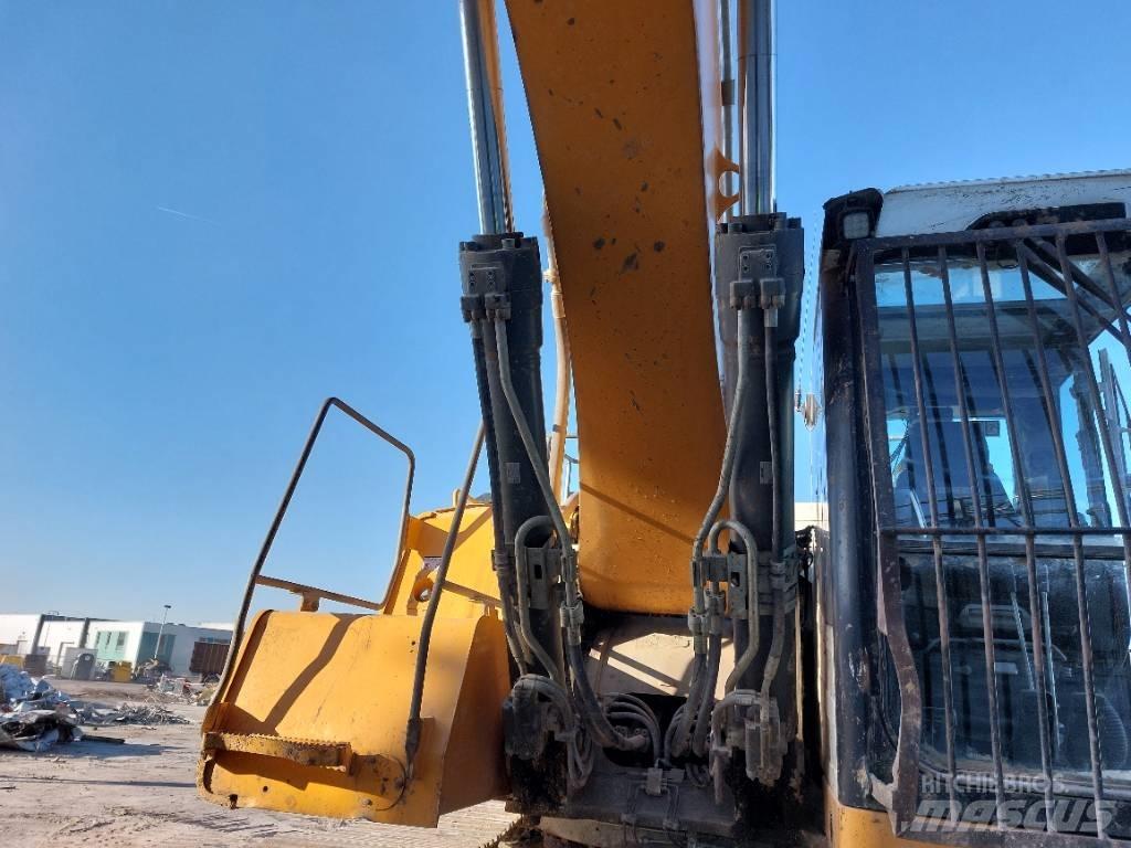 Liebherr R 946 Koparki gąsienicowe