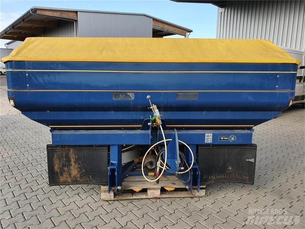 Bogballe M2 Plus Rozrzutnik nawozów mineralnych