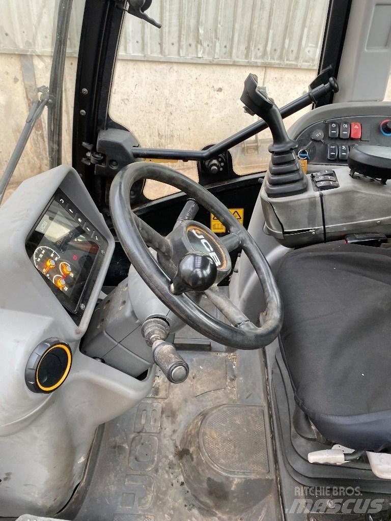 JCB TM 320 S Ładowarki rolnicze