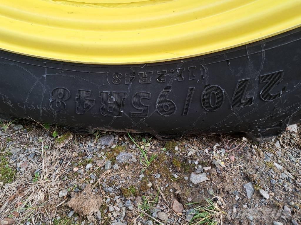 John Deere 740 i Opryskiwacze zaczepiane