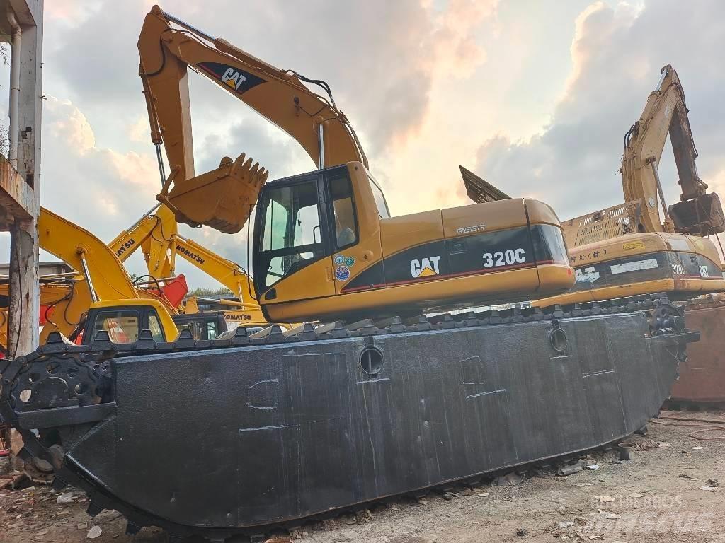 CAT 320 C Koparki pływające - amfibie