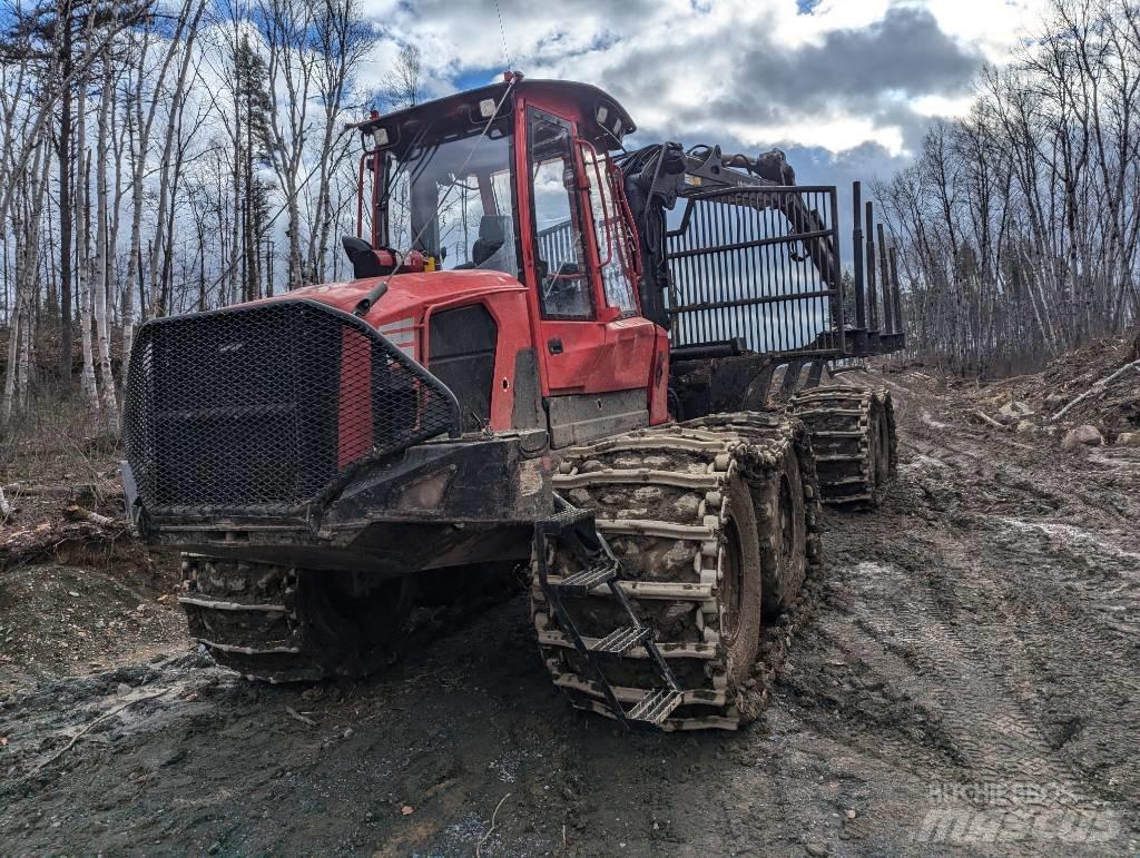 Komatsu 895 Forwardery