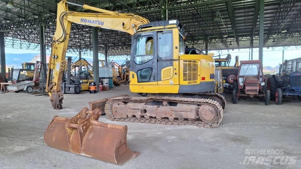 Komatsu 138US-8 Koparki gąsienicowe