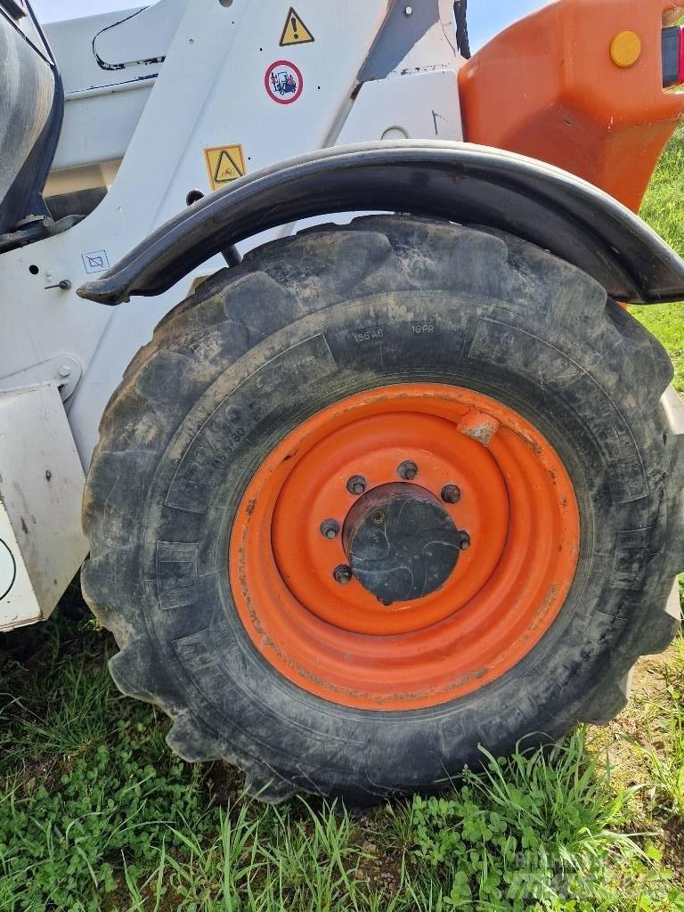 Bobcat T35120 Ładowarki teleskopowe
