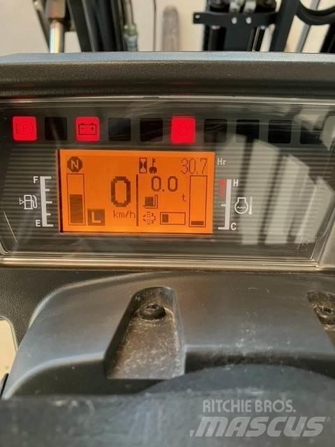 Mitsubishi FD25N3 Wózki Diesla