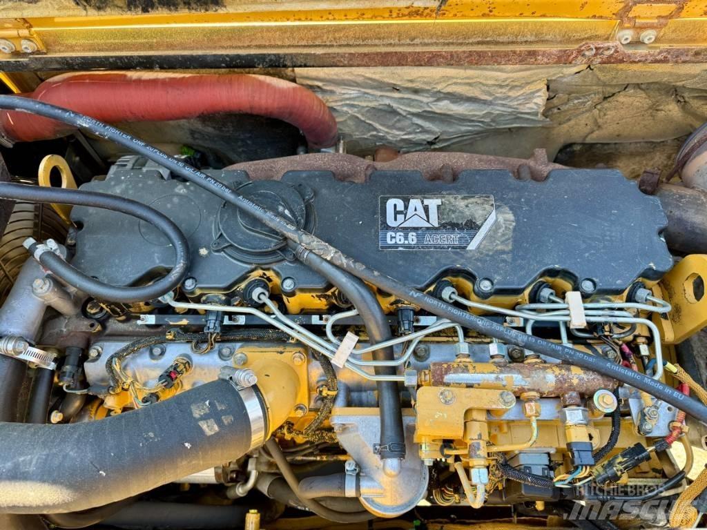 CAT M 322 D Koparki kołowe