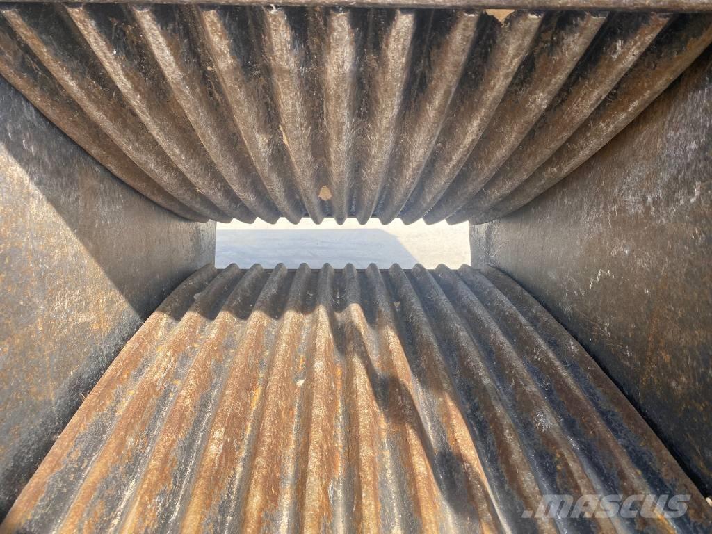 MB Crusher BF60.1 S4 Osprzęt i komponenty - inne