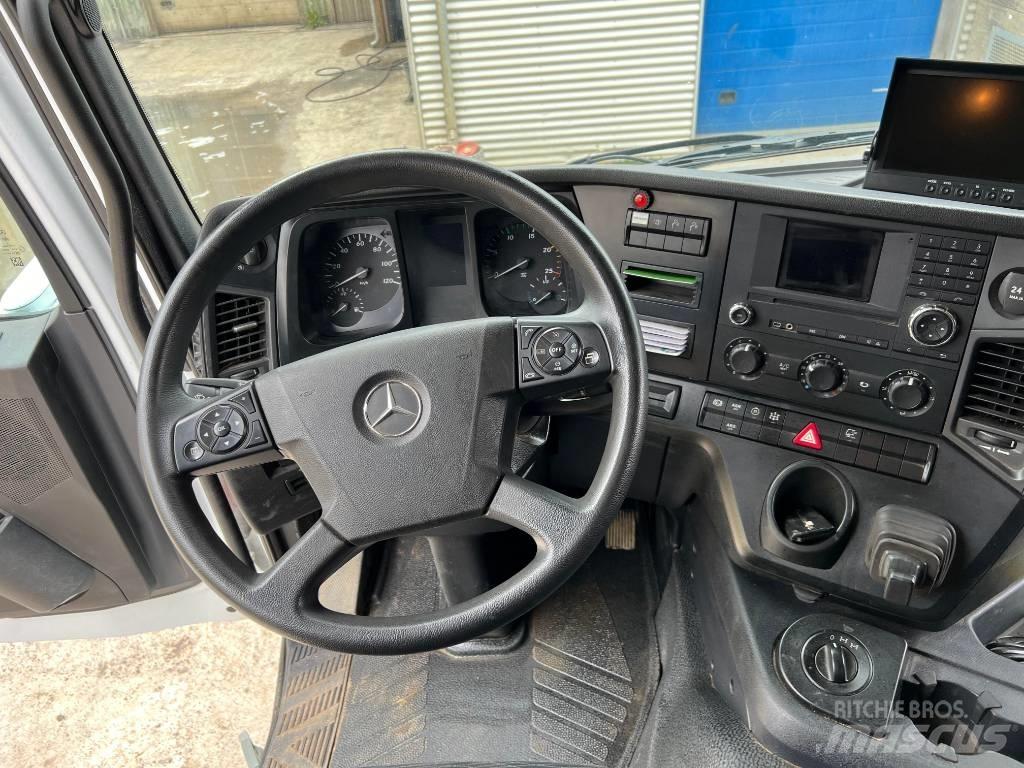 Mercedes-Benz 3246 Żurawie samochodowe