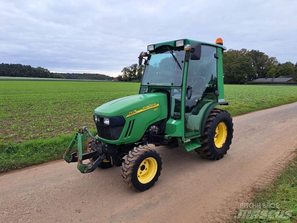 John Deere 2520 Mikrociągniki