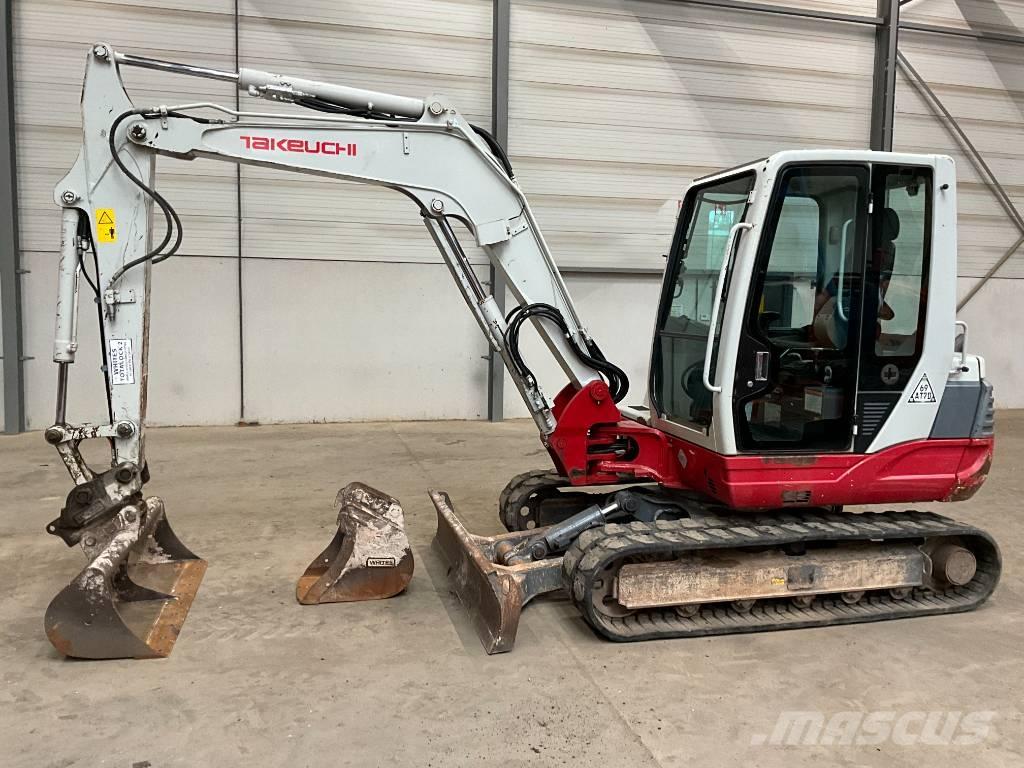 Takeuchi TB 250 Minikoparki