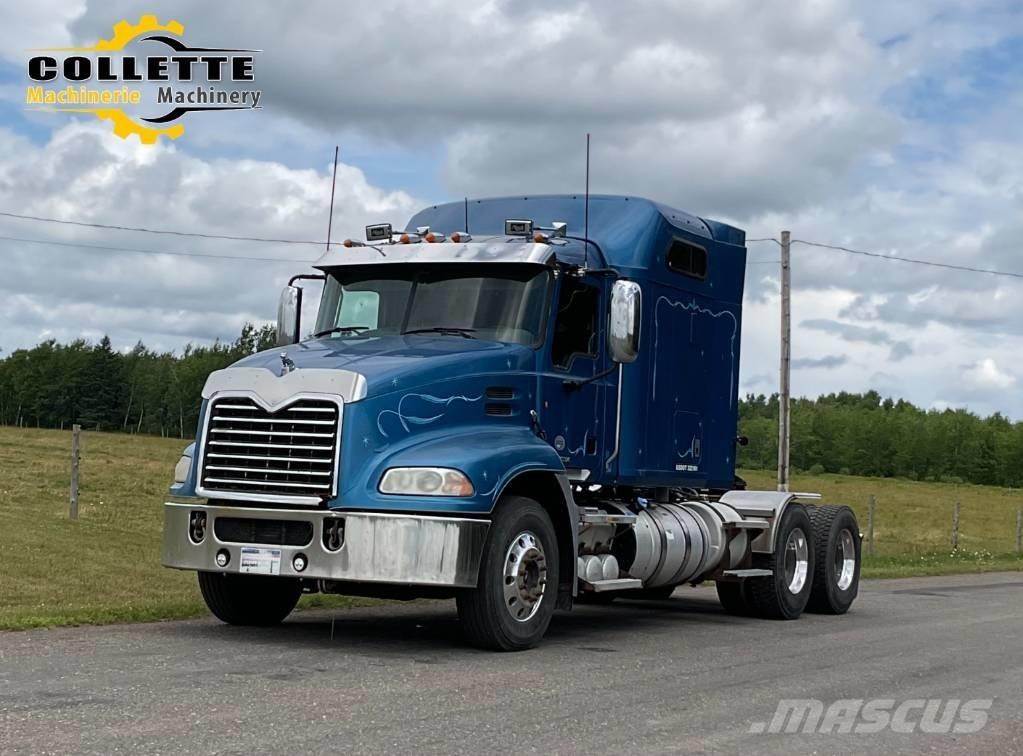 Mack CXU 613 Ciągniki siodłowe