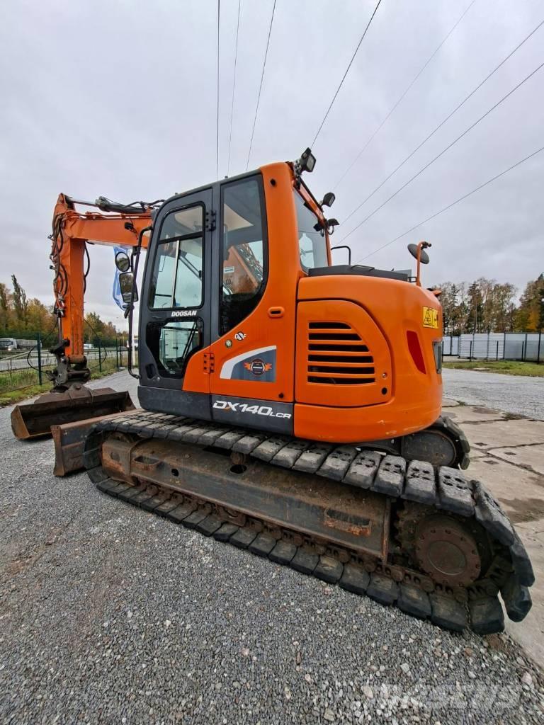 Doosan DX 140 LCR Koparki gąsienicowe