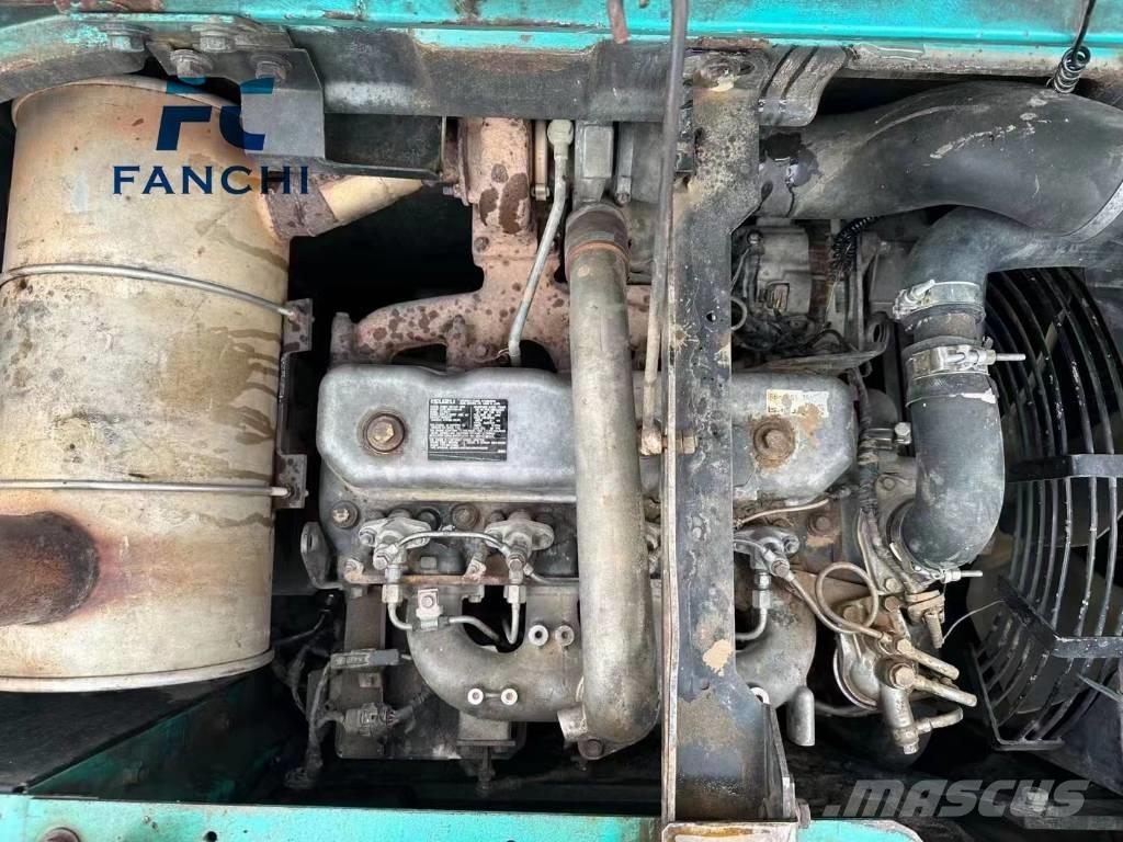 Kobelco SK 135 SR Koparki gąsienicowe