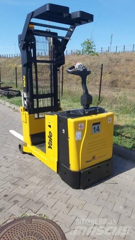 Yale MC10 Wózki widłowe wysokiego składowania