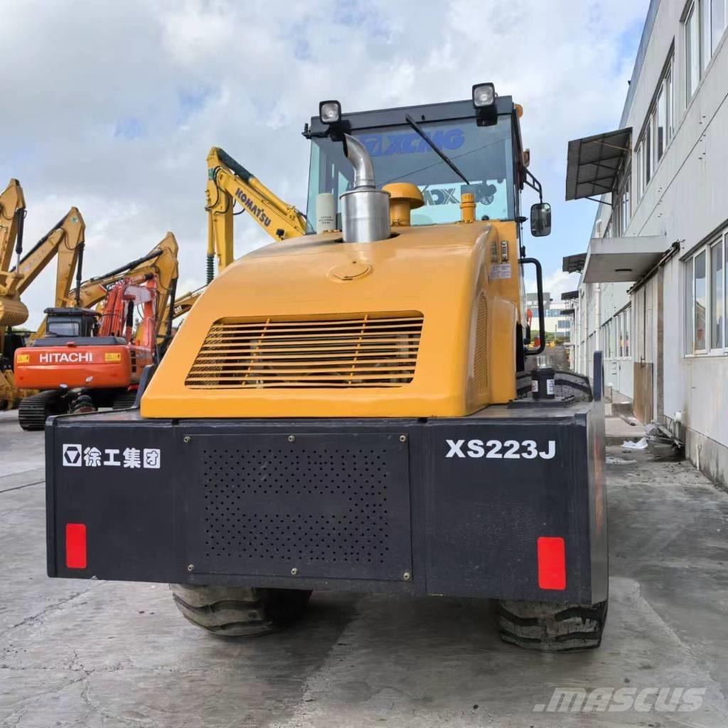 XCMG XS 223 J Walce jednobębnowe