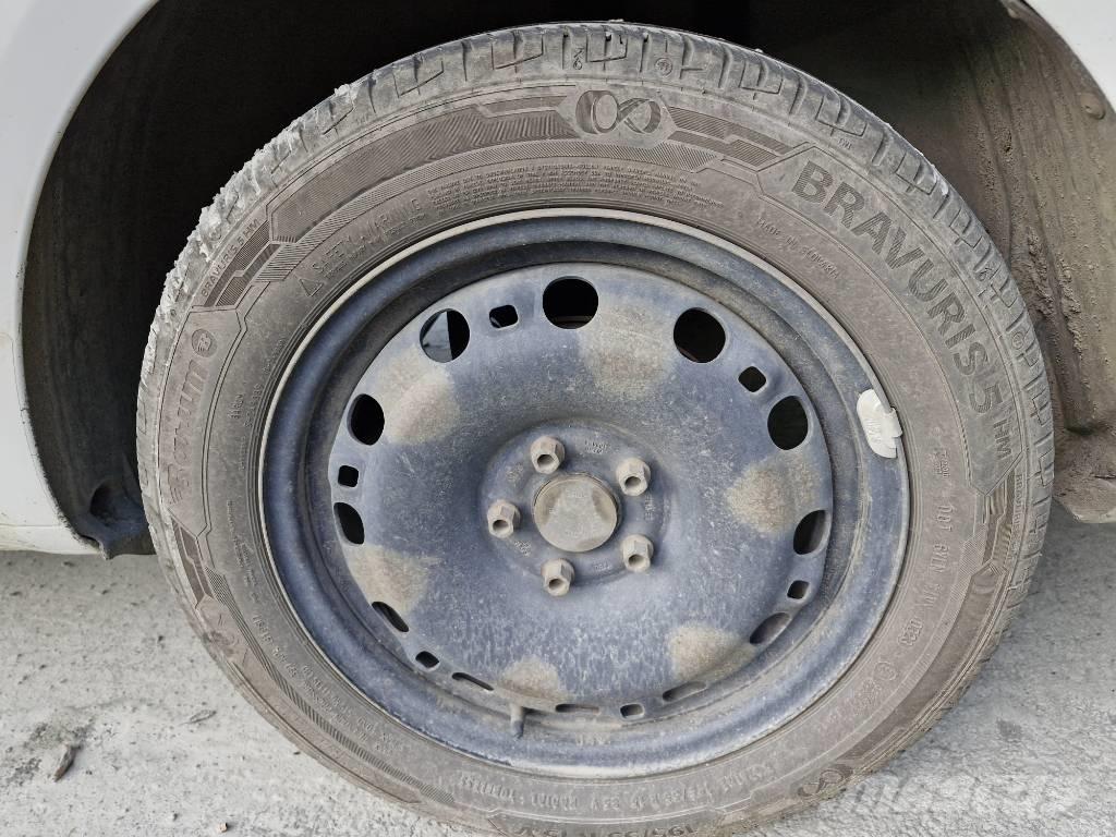 Skoda FABIA Samochody osobowe