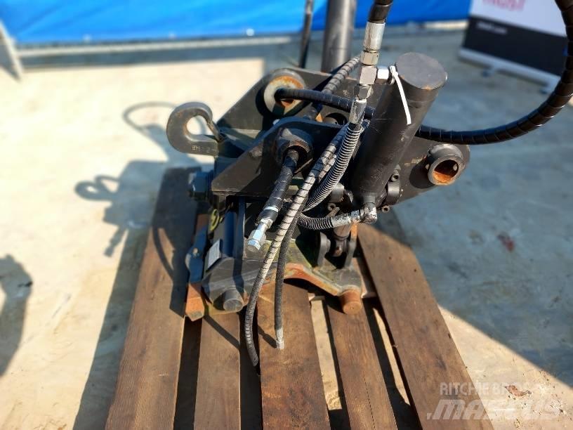 Komatsu PC88MR-8 Rotatory