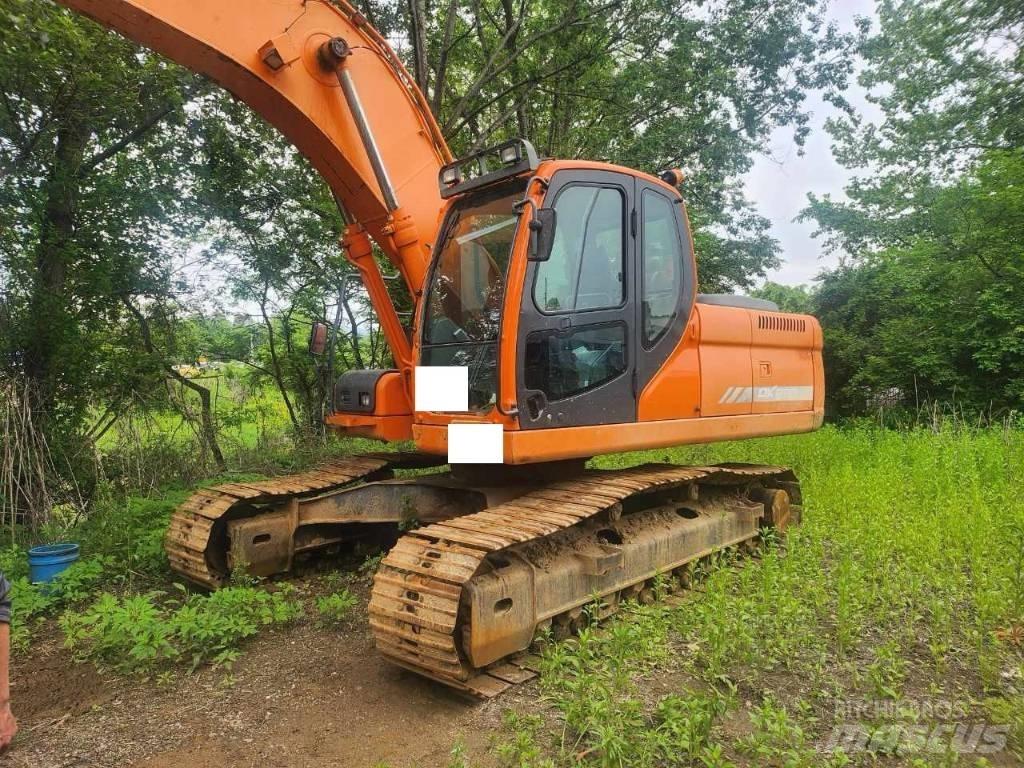 Doosan DX 220 LCA Koparki gąsienicowe