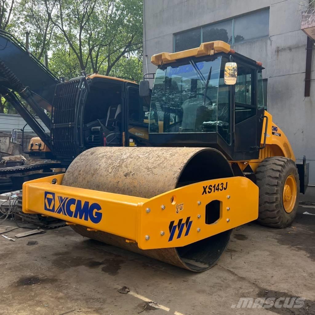 XCMG XS 143 Walce jednobębnowe