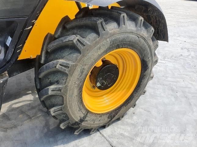 JCB 531-70 - BC24 Ładowarki teleskopowe