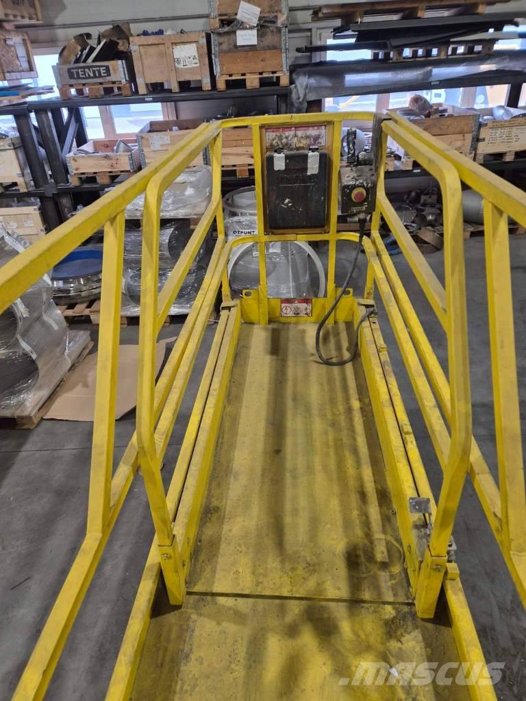 Haulotte Compact 8 Podnośniki nożycowe