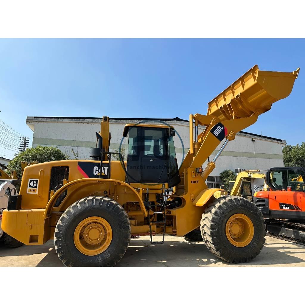 CAT 966 Ładowarki kołowe